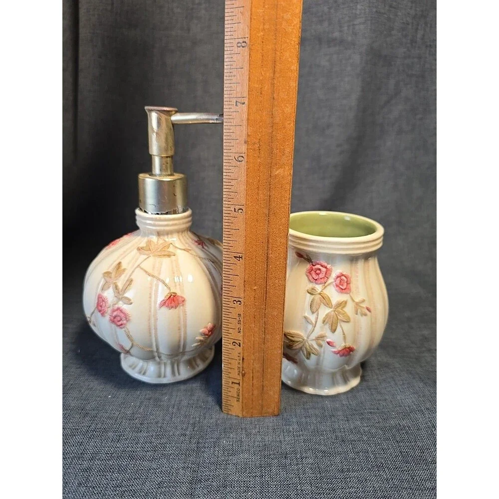 Croscill soap dispenser